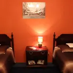 Pokoje Na Chmielnej 2 *