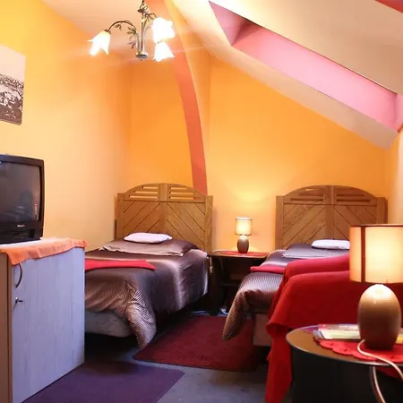 Hostel Pokoje Na Chmielnej 2