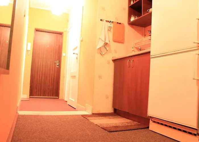 Pokoje Na Chmielnej 2 Warszawa