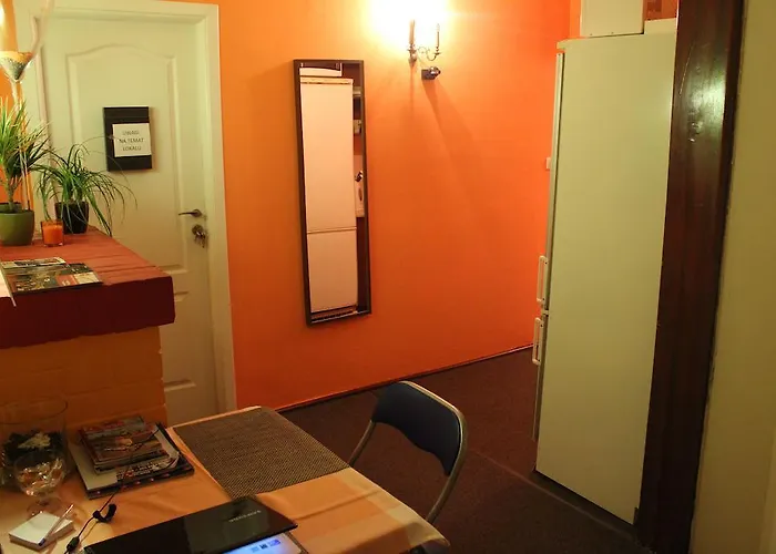 Hostel Pokoje Na Chmielnej 2 *