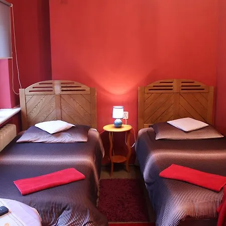Hostel Pokoje Na Chmielnej 2
