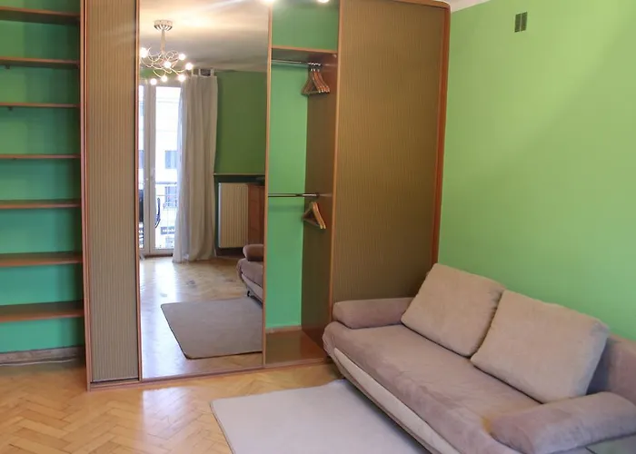 Hostel Pokoje Na Chmielnej 2 *