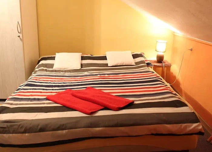 Hostel Pokoje Na Chmielnej 2 Warszawa