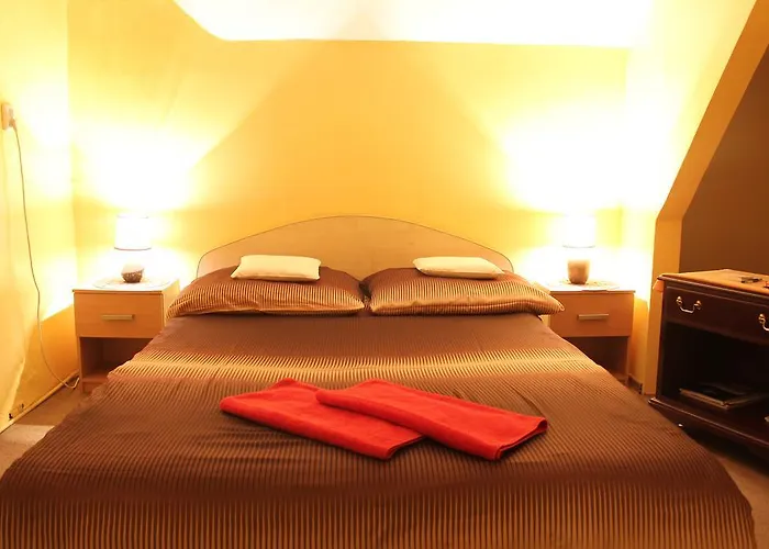 Pokoje Na Chmielnej 2 * Warschau