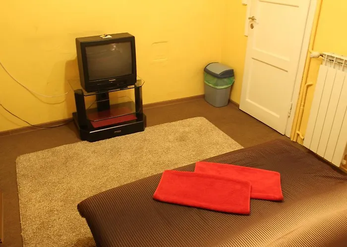 Hostel Pokoje Na Chmielnej 2 Warschau