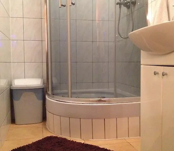 Pokoje Na Chmielnej 2 Warschau