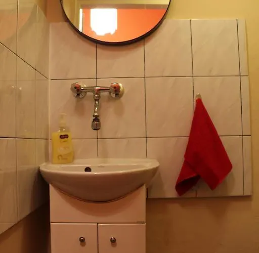 Pokoje Na Chmielnej 2 Warszawa